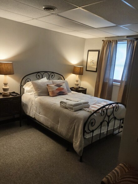 Building Photo - 125 Broad St