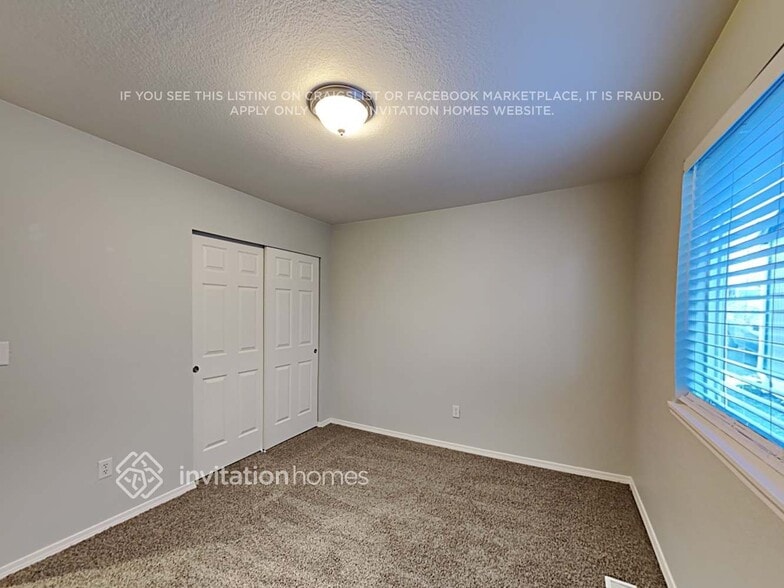Building Photo - 18624 17th Ave Ct E