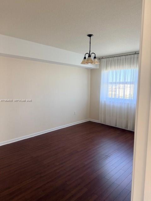 Building Photo - 19501 W Country Club Dr