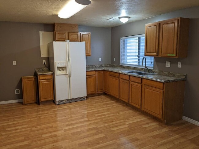 Building Photo - 4414 Salto Sierra Wy