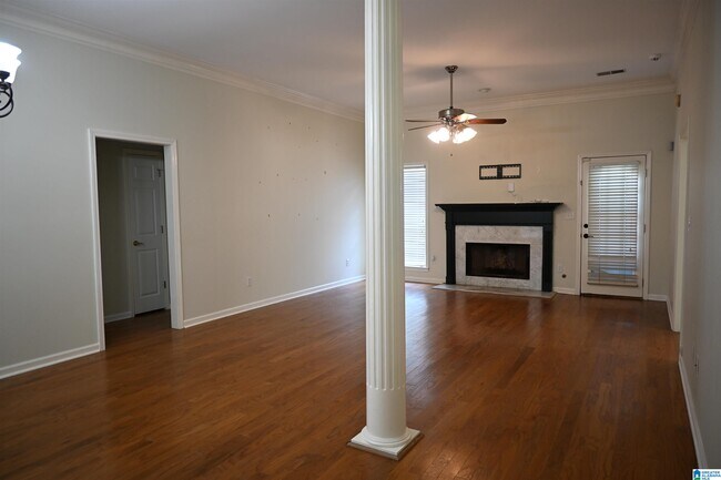 Building Photo - 2126 Russet Meadows Ln