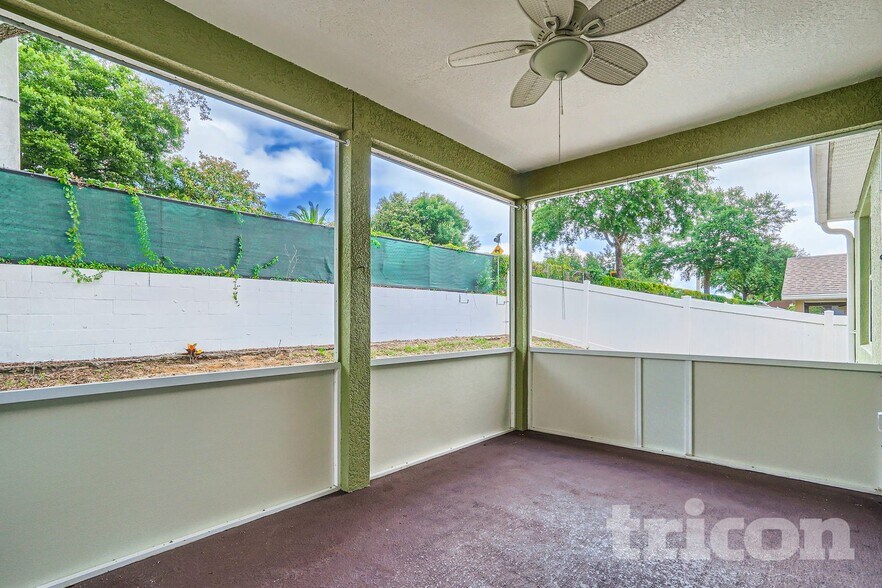 Building Photo - 33931 Emerald Pond Loop