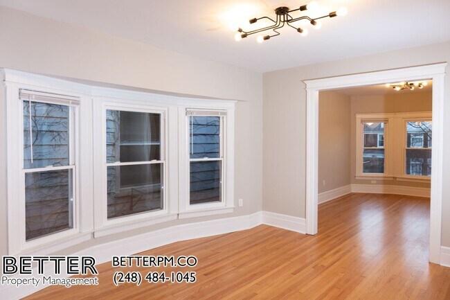 Building Photo - Modern Living in Mexicantown