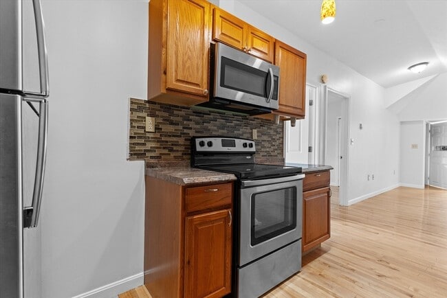 Building Photo - 16 Campo Seco St