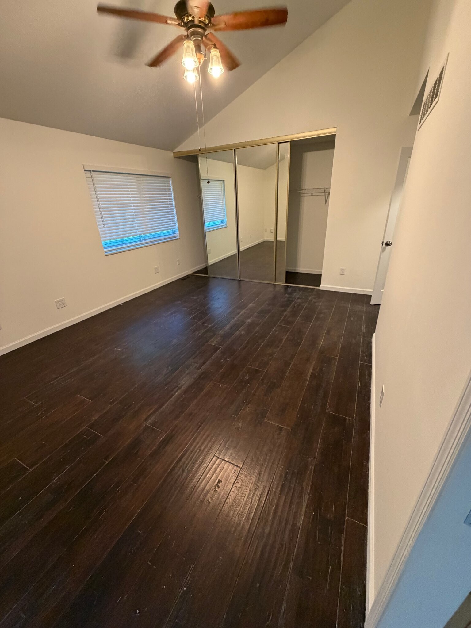 Building Photo - 812 Samone Ct
