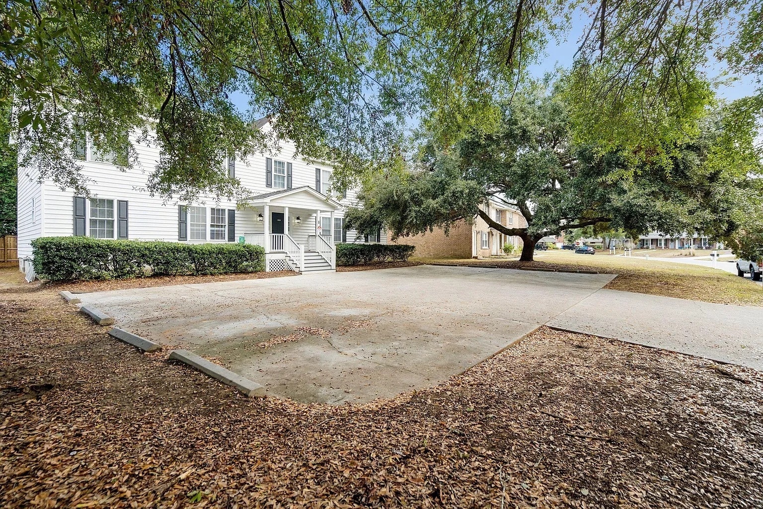 Building Photo - 6 Commercial Row