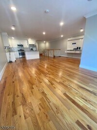 Building Photo - 99 Hedden Terrace