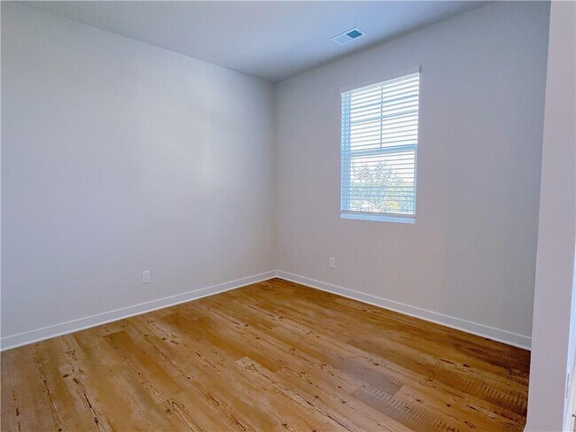 Building Photo - 8501 Polston Pl