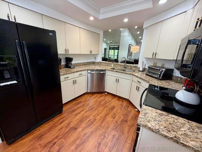 Building Photo - 15758 Loch Maree Ln