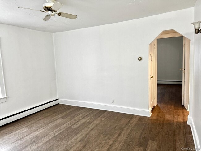 Building Photo - 1573 9th St