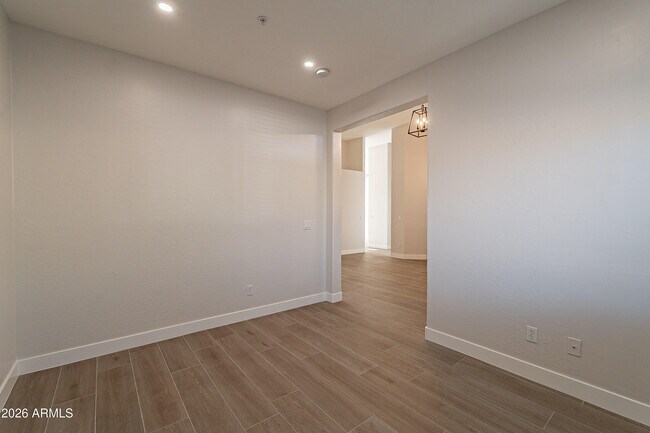 Building Photo - 24066 N 76th Pl