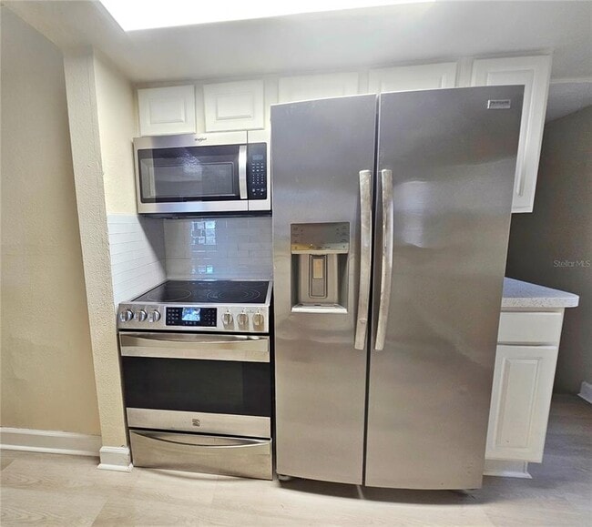 Building Photo - 5610 Kelly Dr N