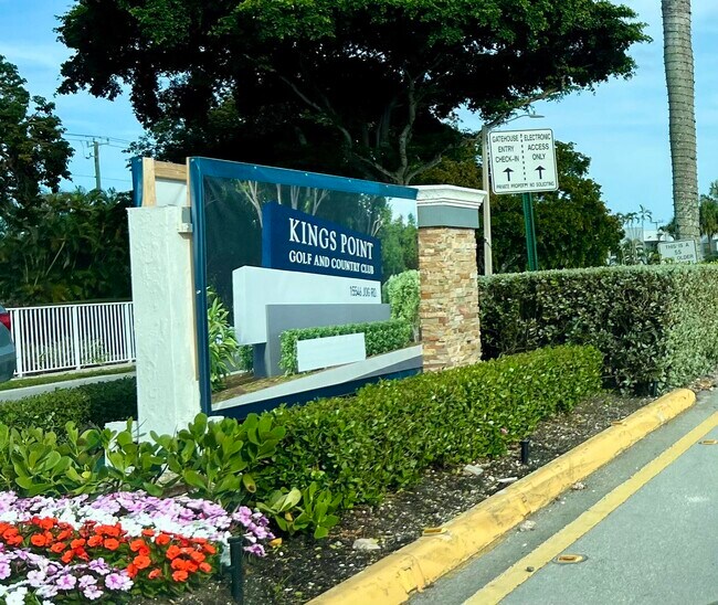 Building Photo - 150 Burgandy Way