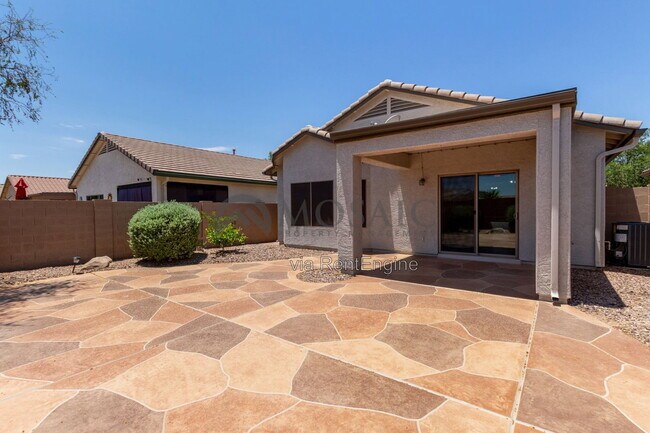 Building Photo - 2327 N Pecos Dr