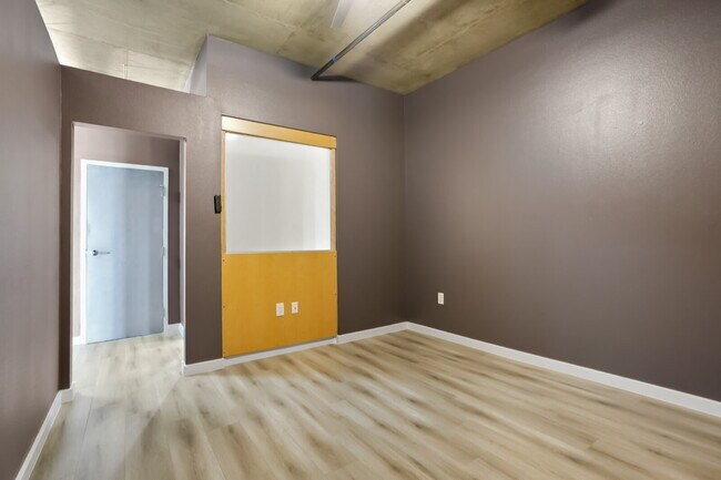 Building Photo - Large 2 Bedroom Loft in LoDo with Amazing ...