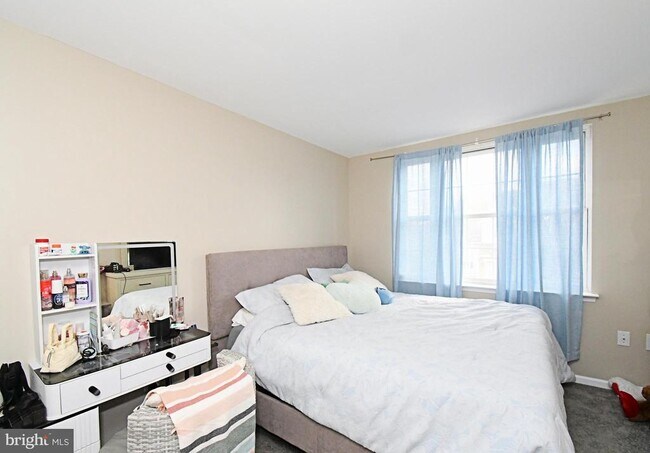 Building Photo - 1039 Greenes Way Cir