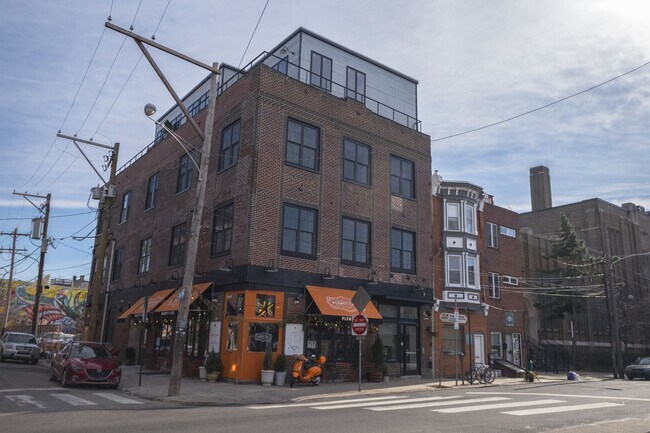 Building Photo - Incredible penthouse available!  Available...