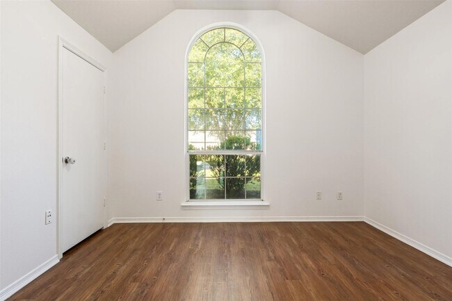 Building Photo - 11911 Belle Ct