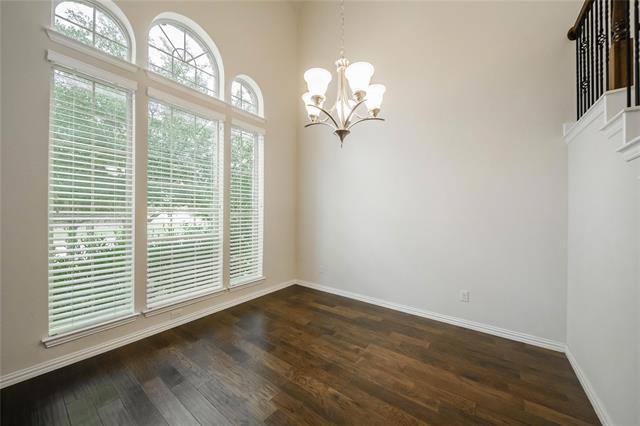 Building Photo - 2808 Frontier Dr
