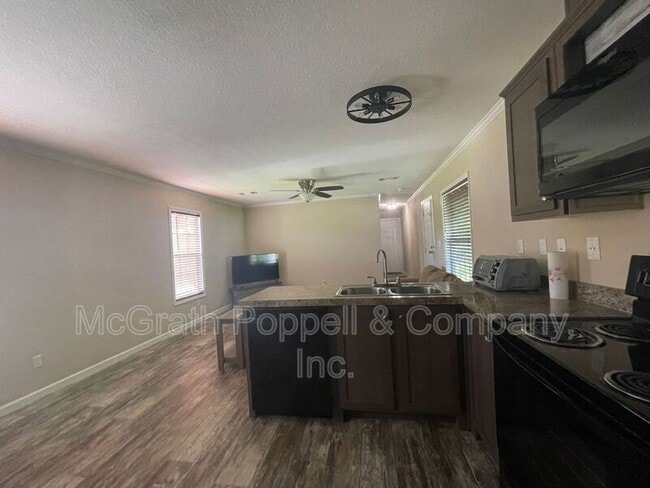 Building Photo - 5414 Miley Rd