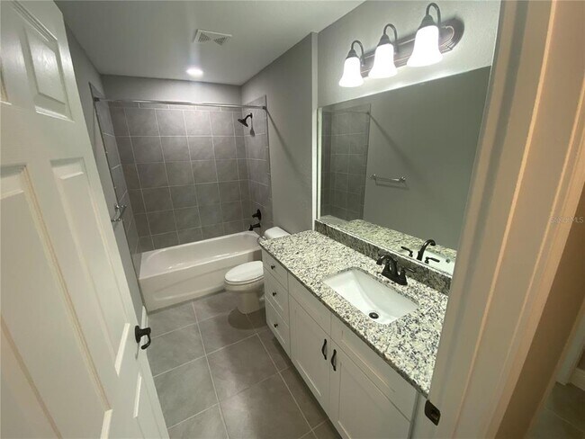 Building Photo - 15941 SE 89th Terrace