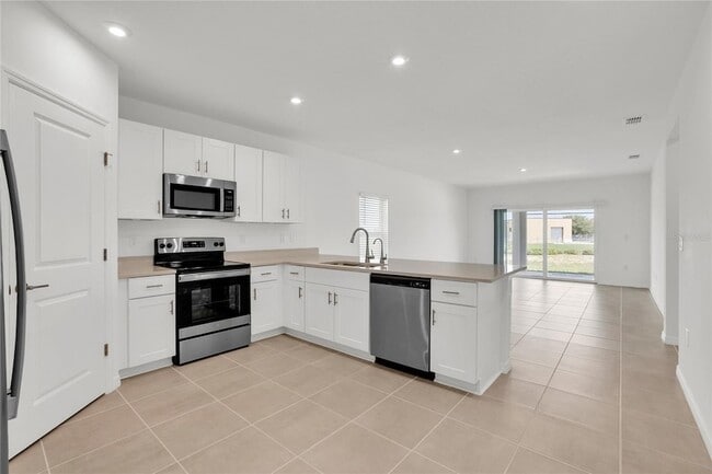 Building Photo - 4731 Vellacito Way
