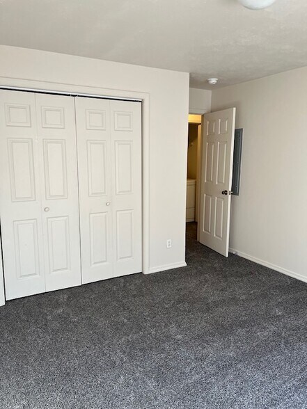 Building Photo - 144 Bald Eagle Blvd