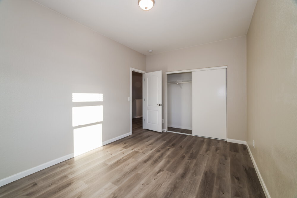 Building Photo - 3638 E Flamingo Way