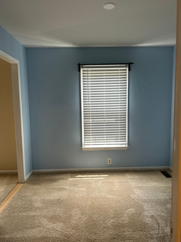 Building Photo - 12052 Stallion Ct