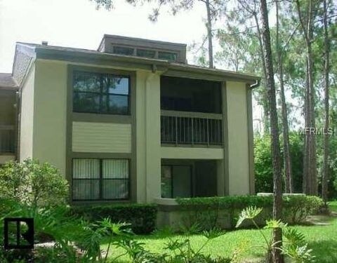 Building Photo - 202 Woodlake Wynde