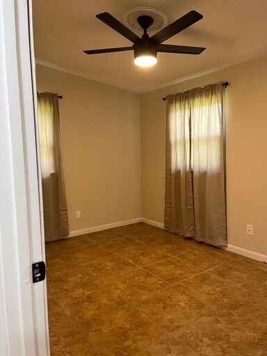 Building Photo - 1807 W 4th St