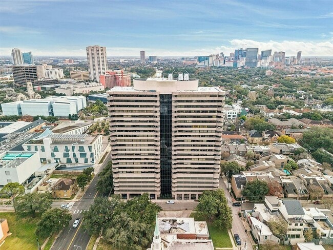 Building Photo - 5000 Montrose Blvd