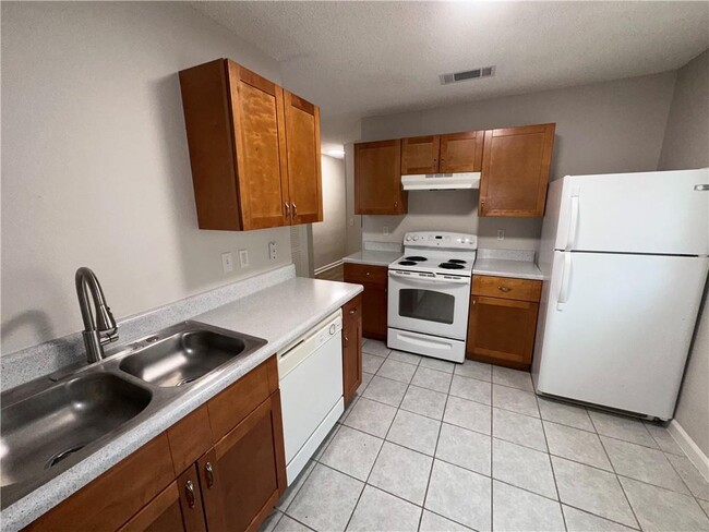 Building Photo - 197 South Ave SE