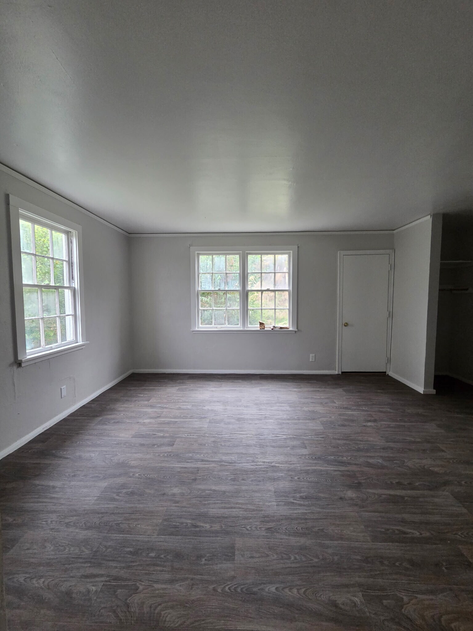 Building Photo - 1411 NW Carden Ave