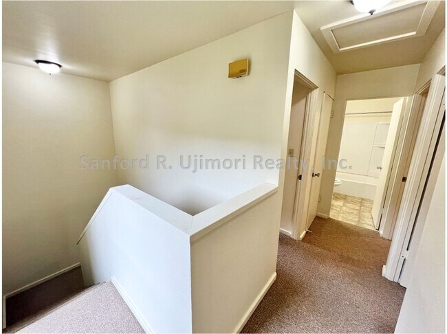 Building Photo - lani1786