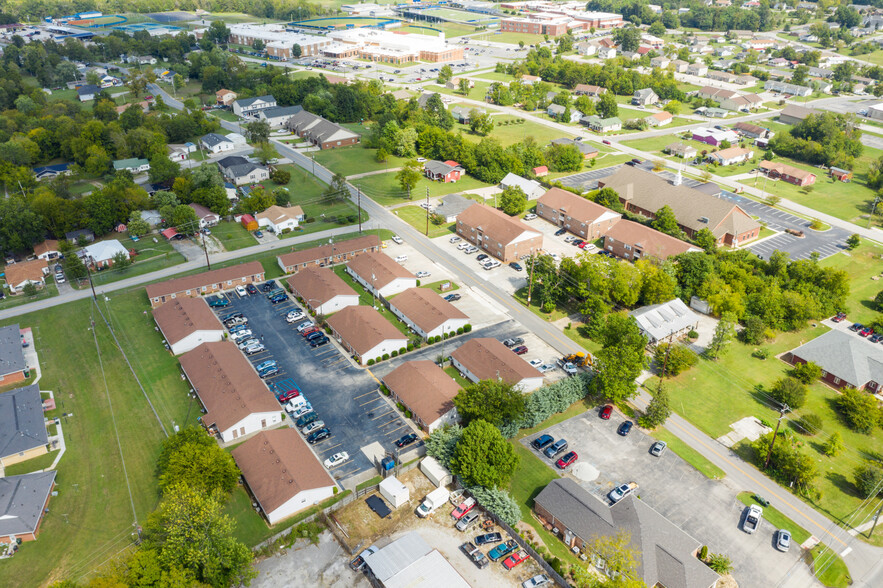 Building Photo - Spring Hill Apartments