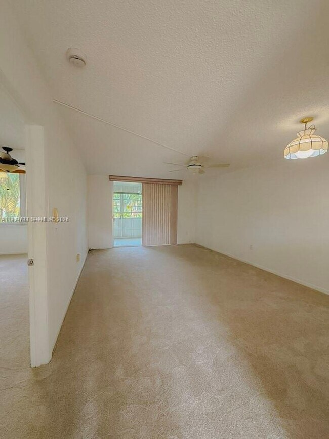 Building Photo - 6750 Royal Palm Blvd