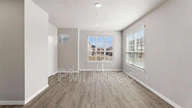 Building Photo - 2820 Percheron Dr