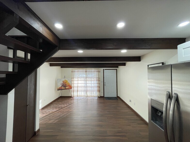 Building Photo - 149 Forest Ave