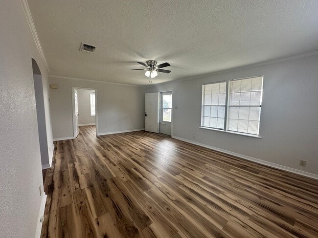 Building Photo - 58 Haynes Rd