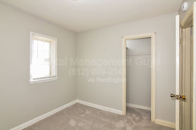 Building Photo - 4400 Xenia Ave N