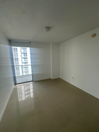 Building Photo - 1050 Brickell Ave