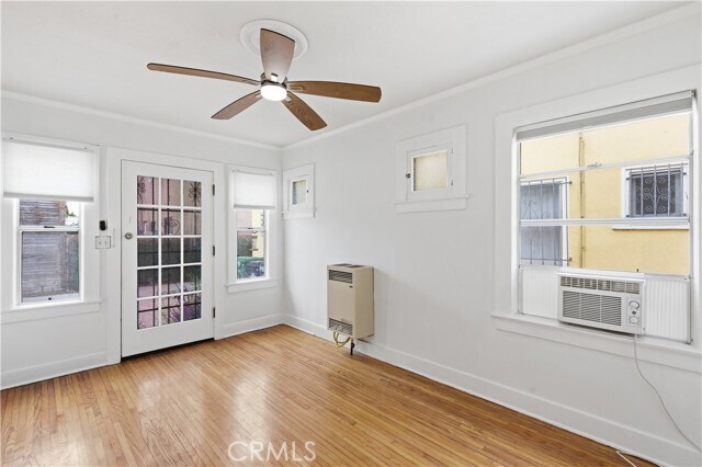 Building Photo - 1950 S Palm Grove Ave