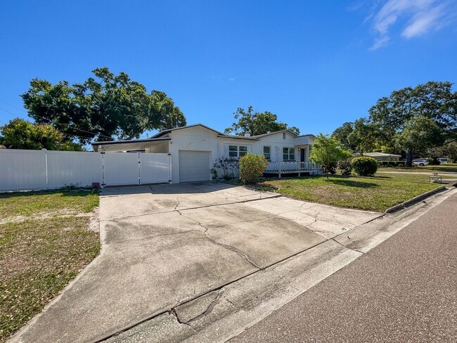Building Photo - Fully Updated and Move-In Ready St. Pete Home – Minutes to Downtown & Beach - 2bed | 1bath