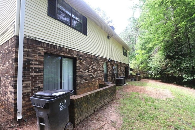 Building Photo - 2996 Sonya Ln