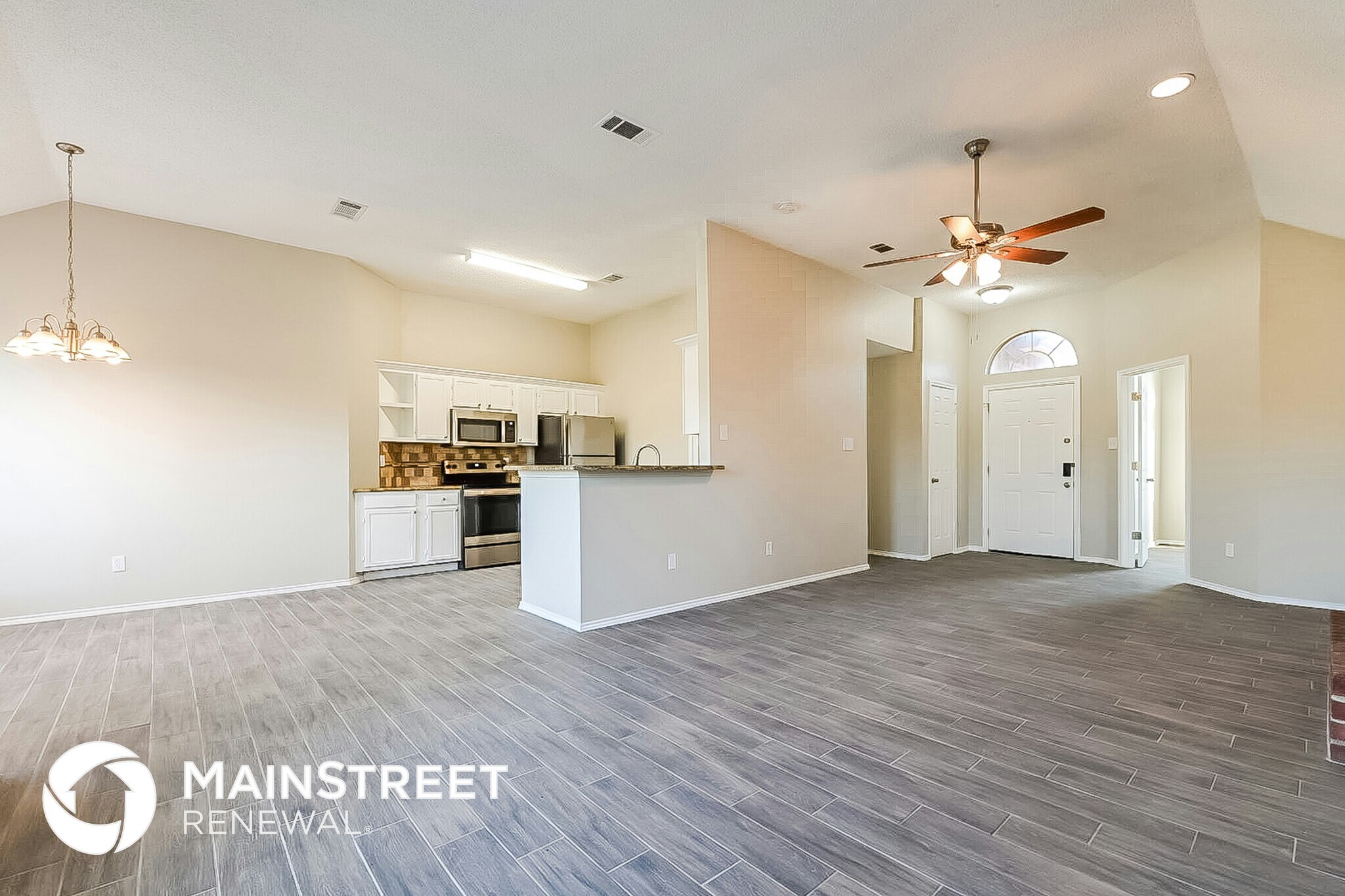 Building Photo - 1536 Montreal Ln