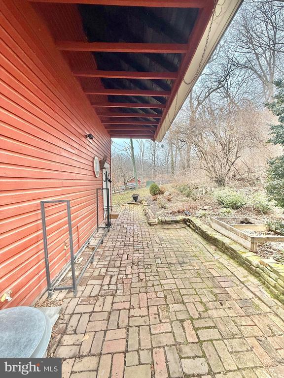 Building Photo - 10622 Belmont Blvd