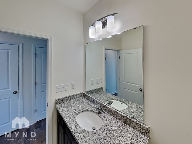 Building Photo - 14122 Loyola Ridge Dr