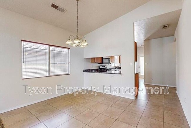Building Photo - 10008 Rio Corto Ave SW