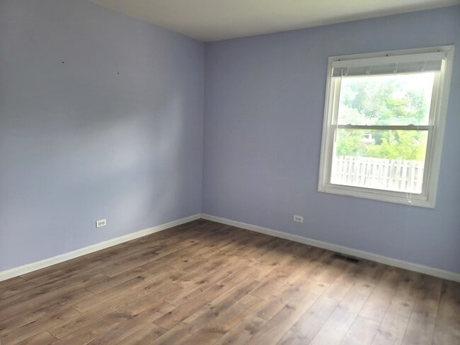 Building Photo - 4112 Crimson Dr